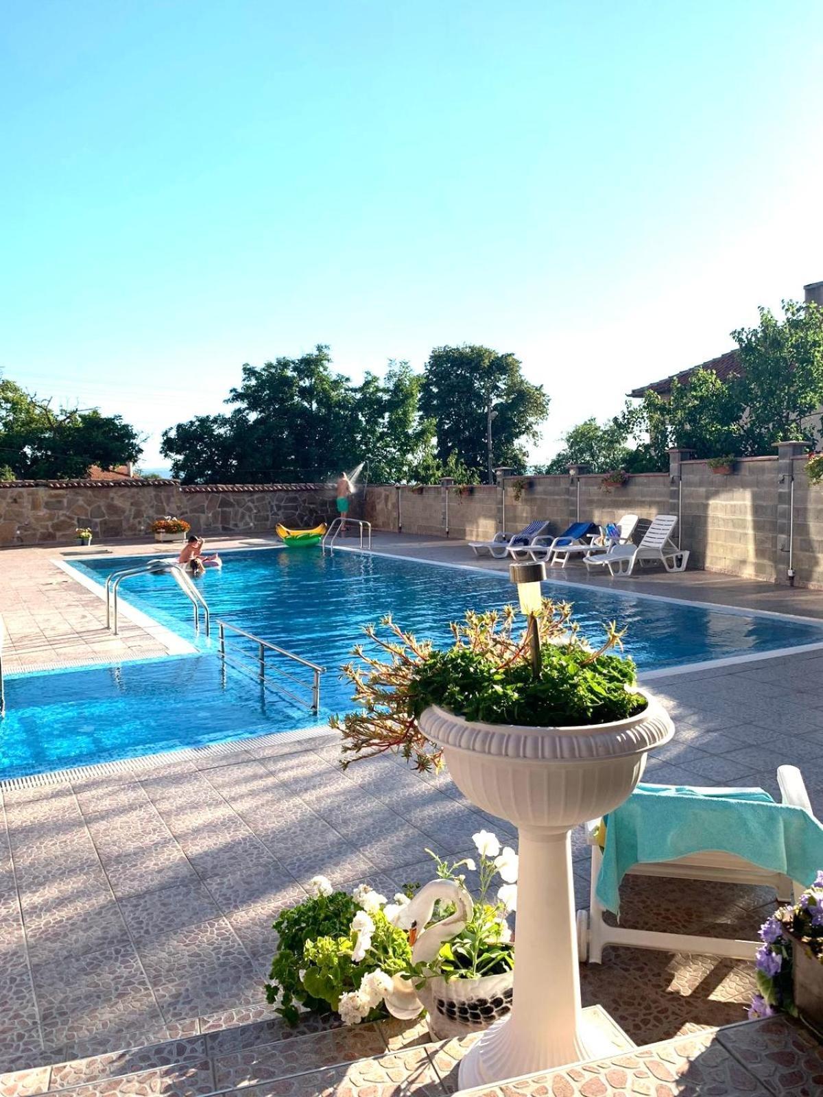 Byala Residence Apartments Екстериор снимка