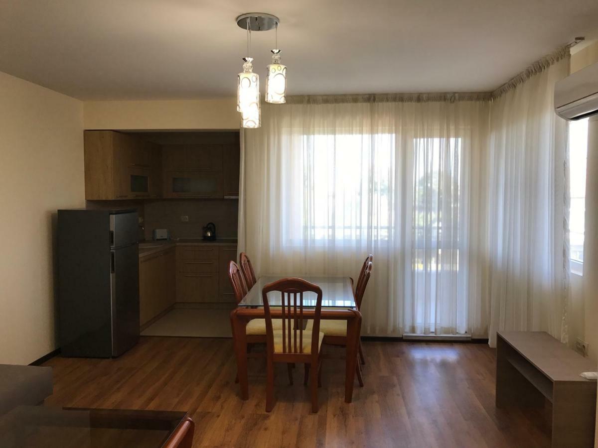Byala Residence Apartments Екстериор снимка