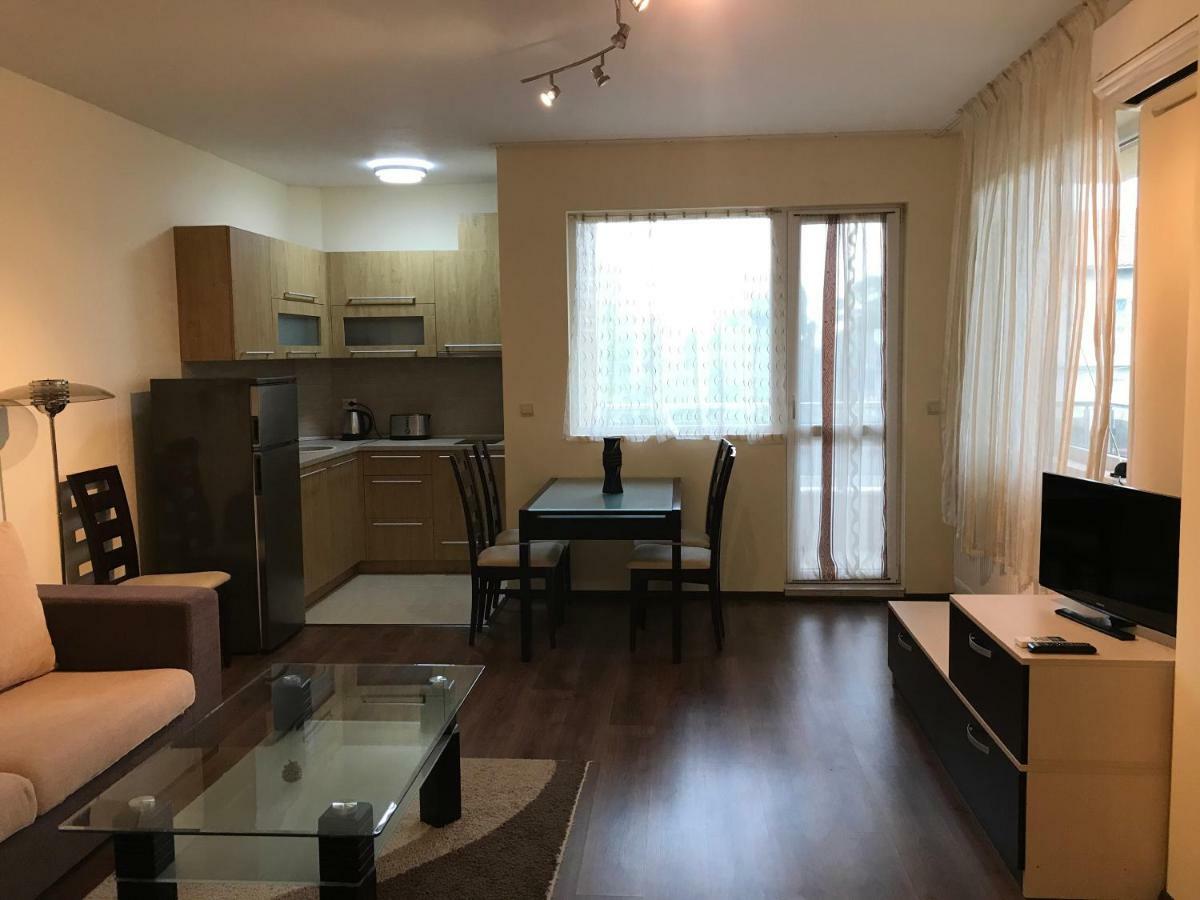 Byala Residence Apartments Екстериор снимка