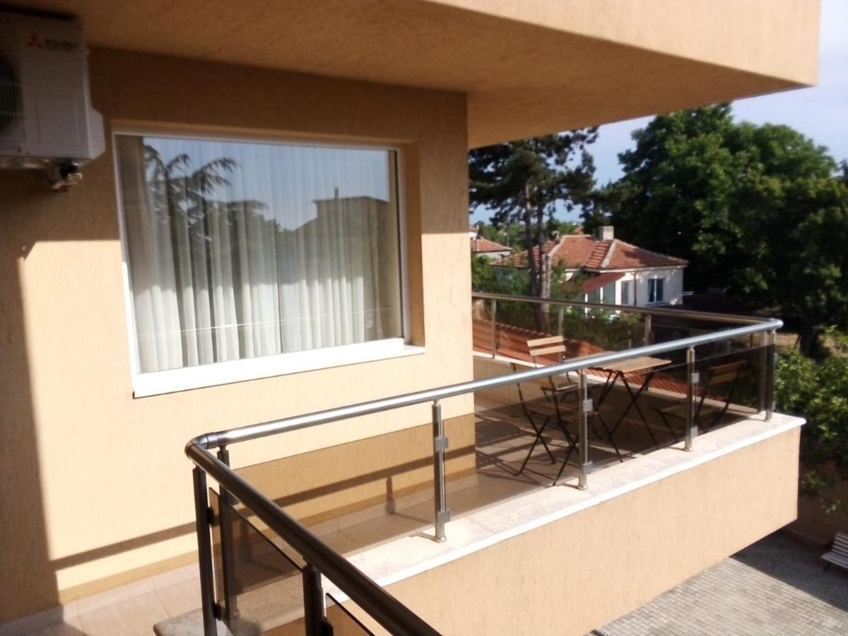 Byala Residence Apartments Екстериор снимка